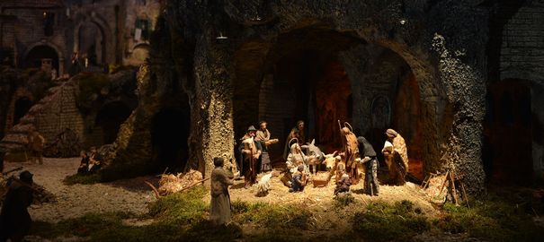 creche-de-noel_4645760.jpg
