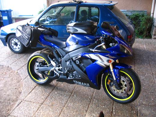 r1 fullsacoches.jpg