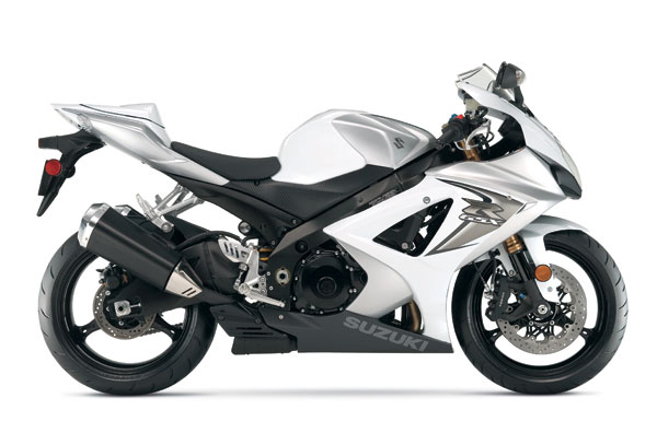 suzuki_gsxr1000_08_slvr.jpg