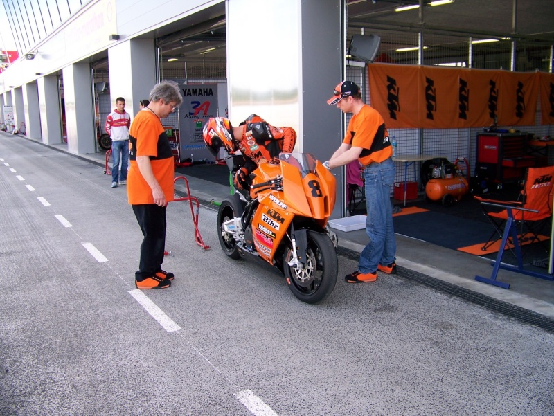 ktm piste.jpg