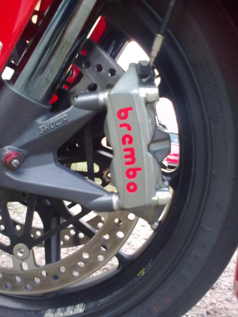 brembo monobloc !.jpg