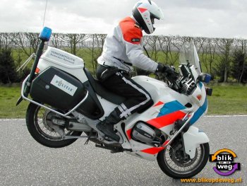 stoppie_1024x768.jpg