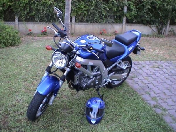 mini-biblue1.jpg