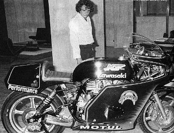 sardou et sa moto.jpg