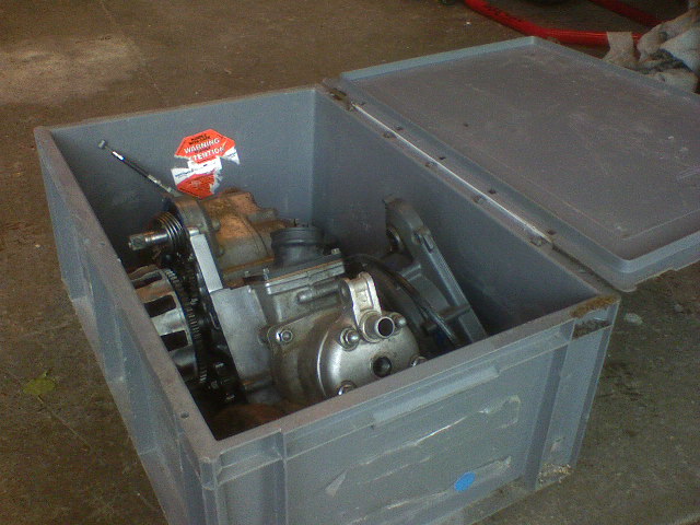suzuki rm 125 1999 moteur.jpg